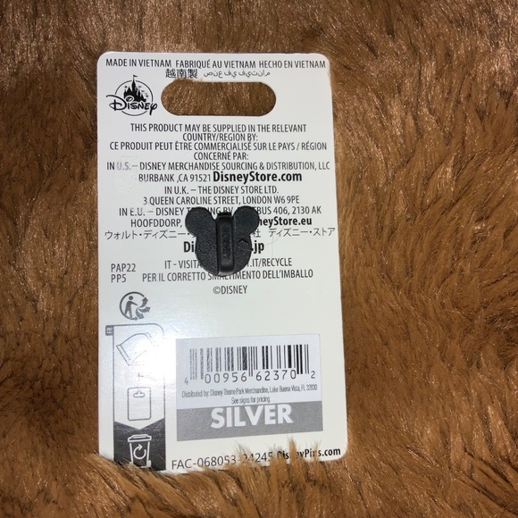 Disney Goofy Car Pin - Picture 2 of 2